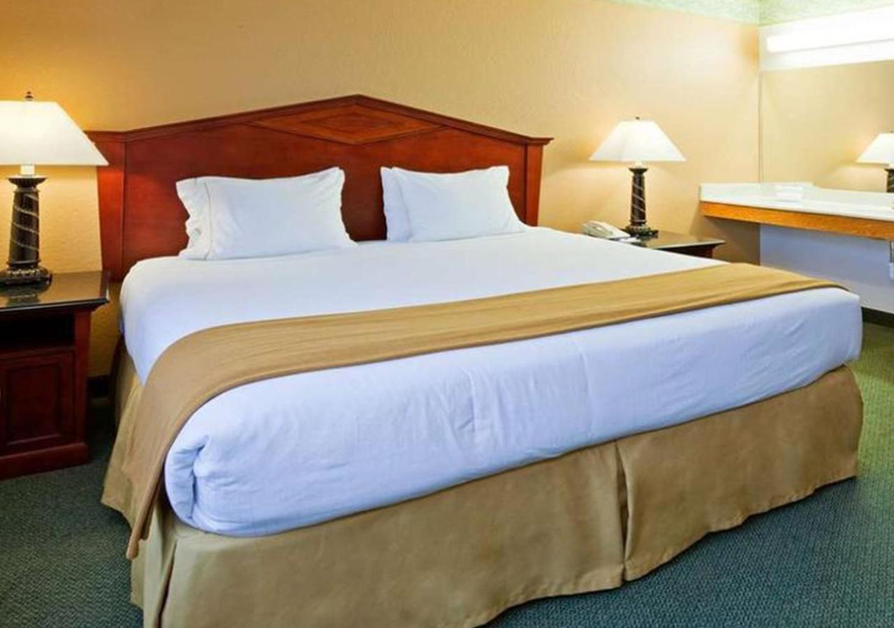 Norwood Inn & Suites Eagan St Paul & Mall Of America 外观 照片